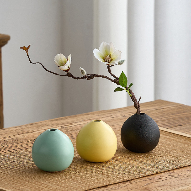 Zen Ceramic Scent Diffuser Elegant Long-lasting Floral Vase for Home